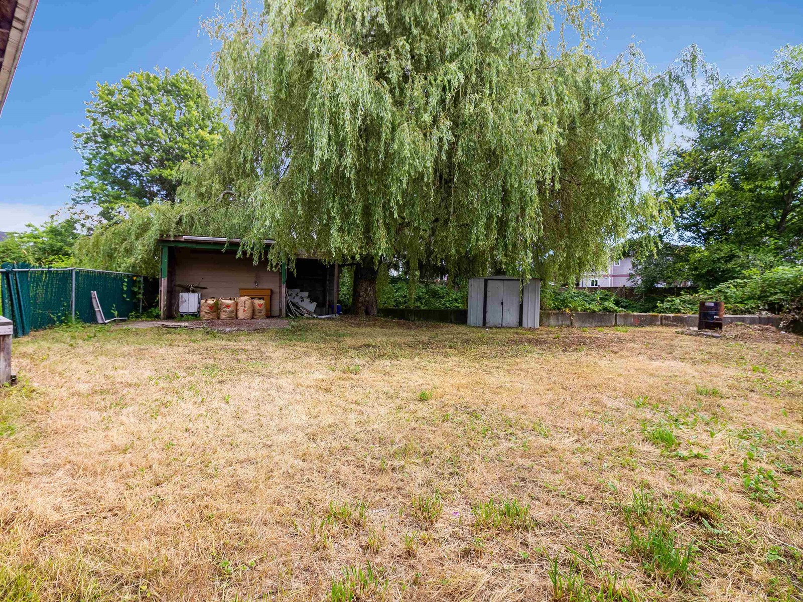 17464 58 Avenue Property Photo 23