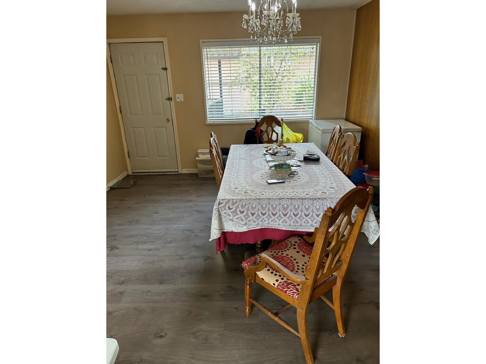 11380 140 Street Property Photo 6