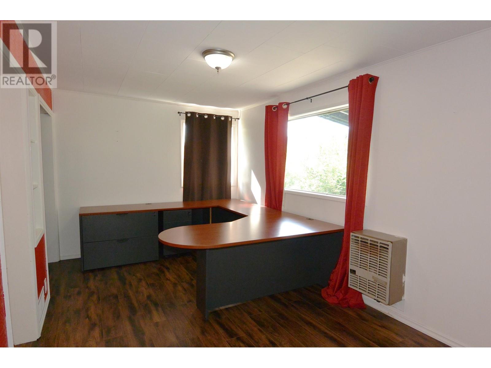 3241 Banff Avenue Property Photo 9