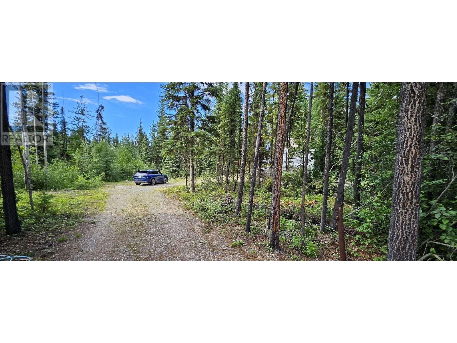 49490 Lloyd Drive Property Photo 14