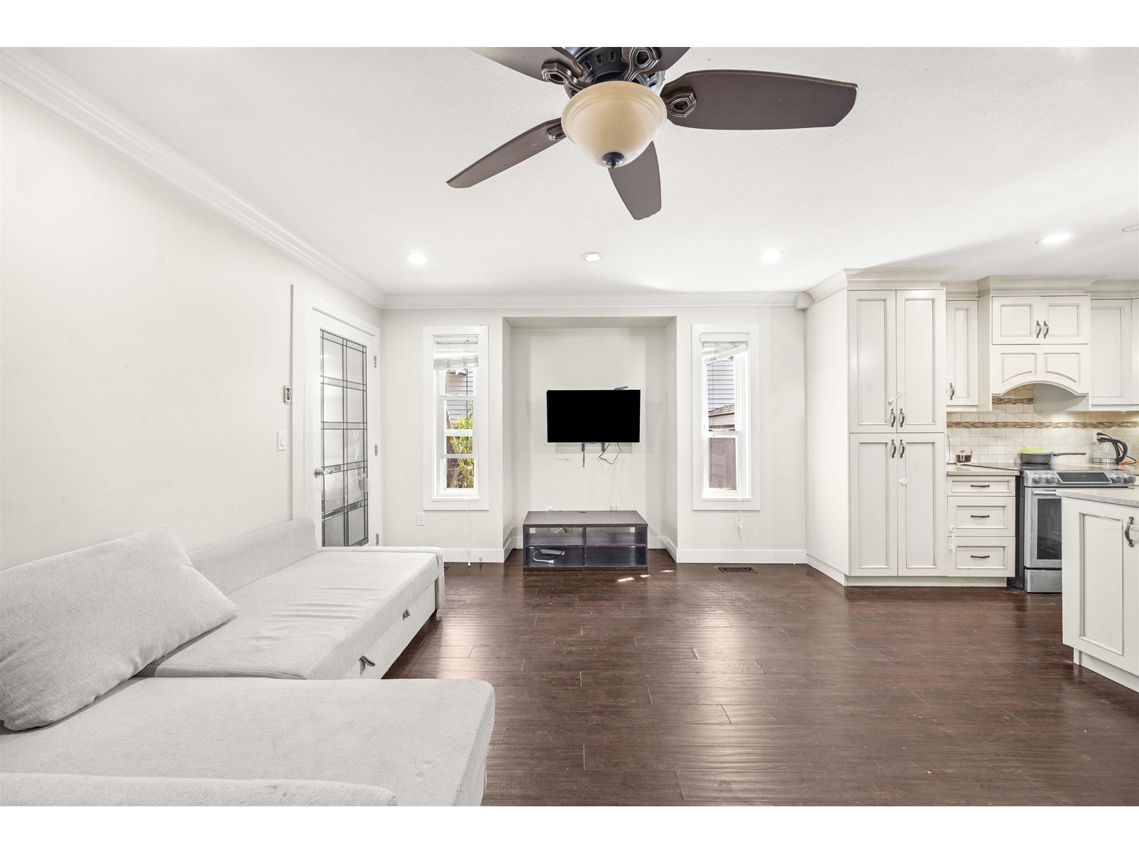 13032 61 Avenue Property Photo 11
