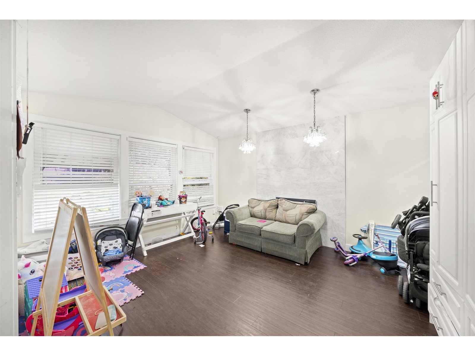 13032 61 Avenue Property Photo 14