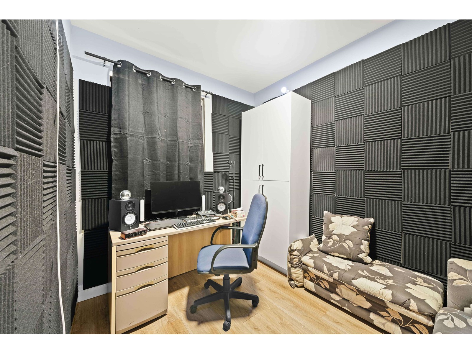 13032 61 Avenue Property Photo 19