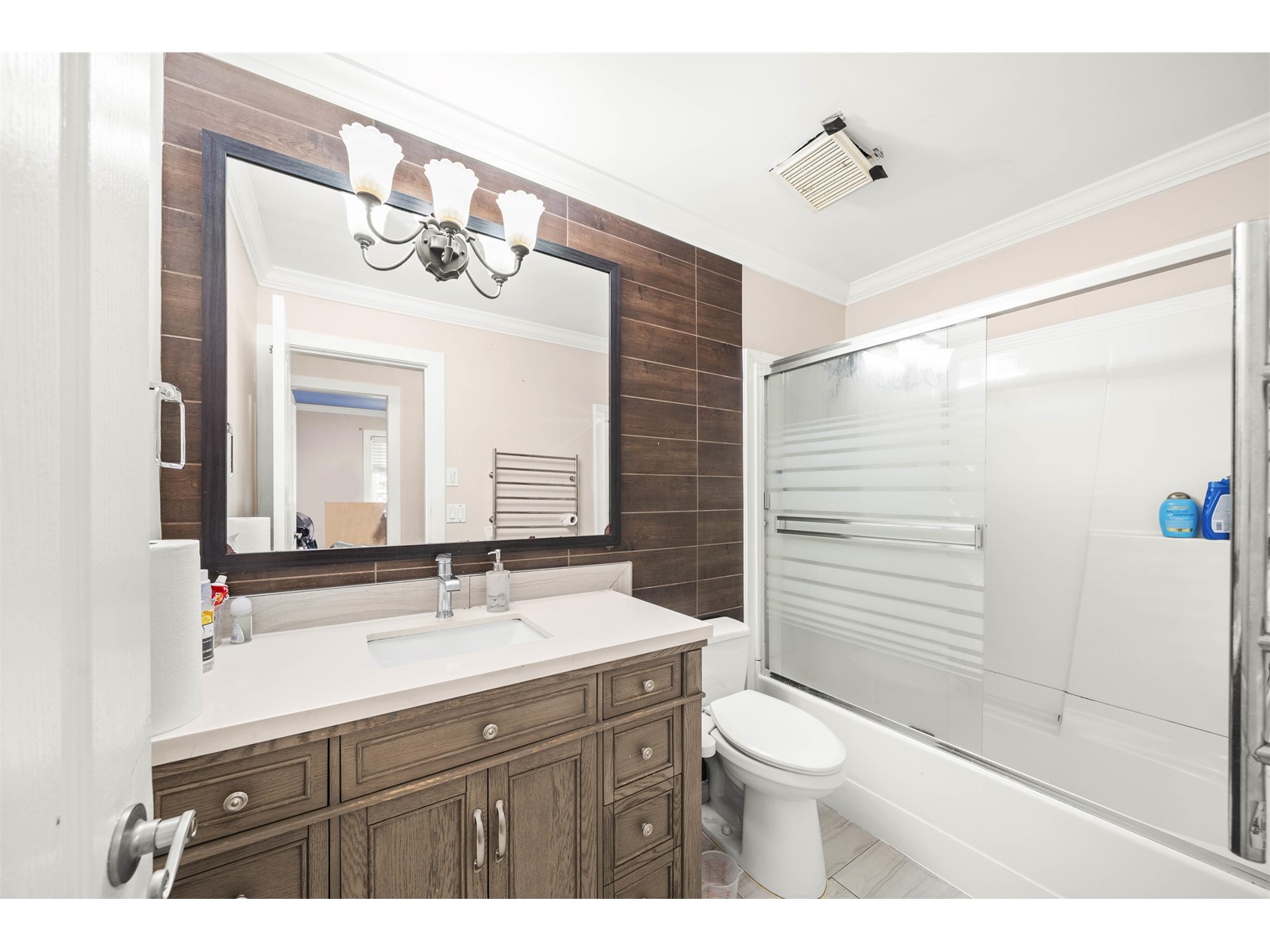 13032 61 Avenue Property Photo 21