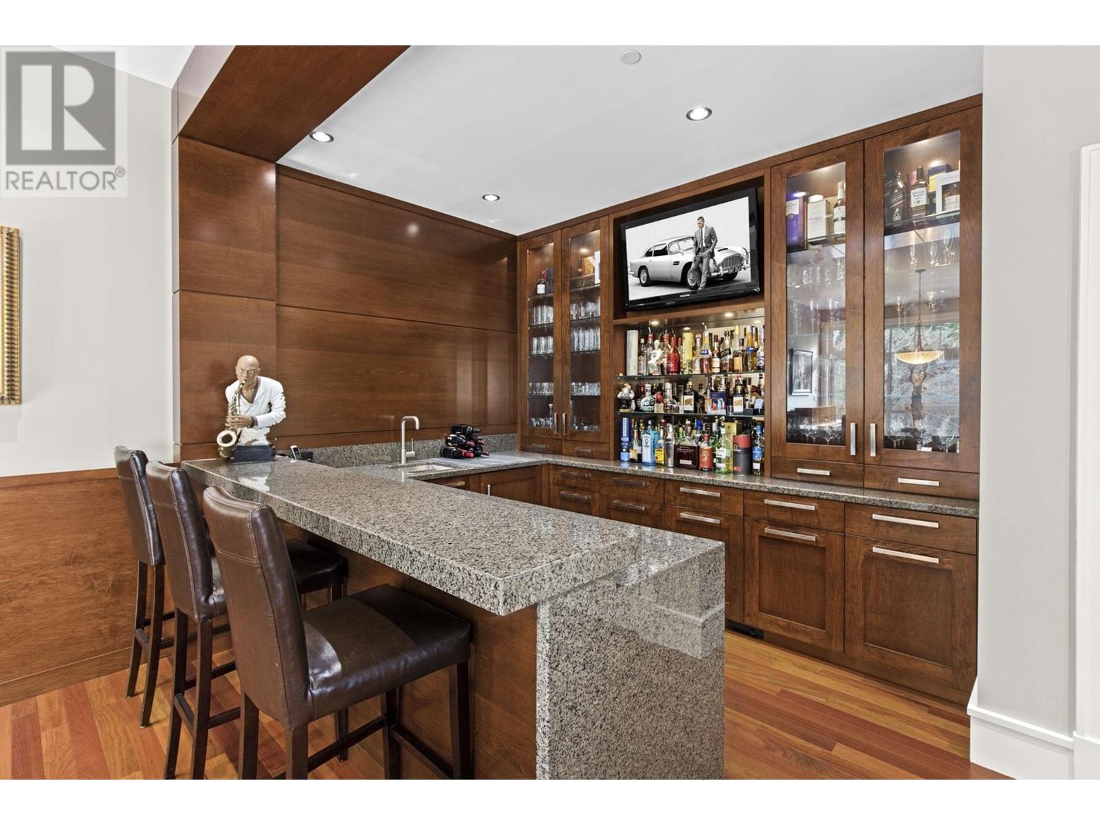 2756 Willoughby Road Property Photo 12