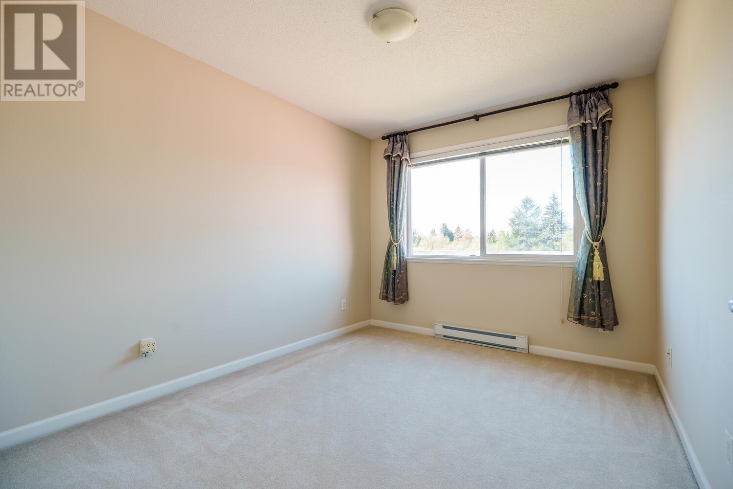 19 3127 Skeena Street Property Photo 17