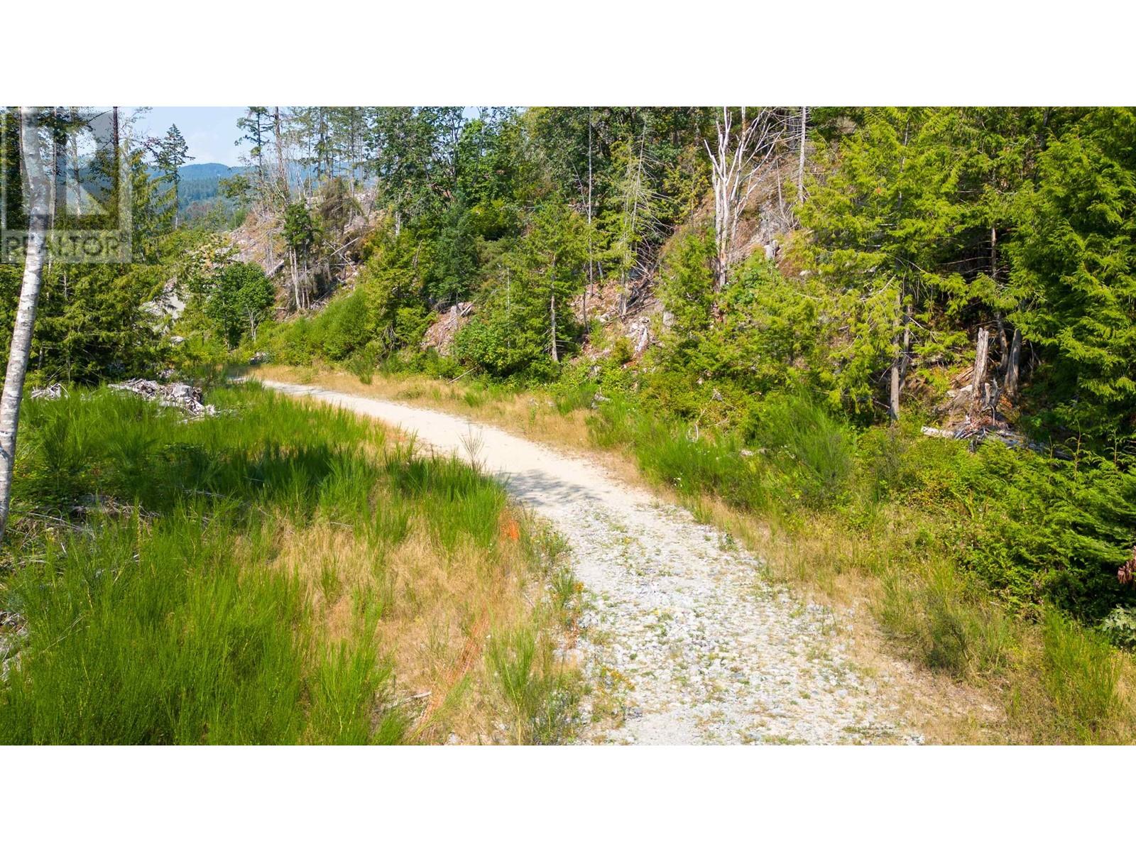 Block B Priestland Road Property Photo 30