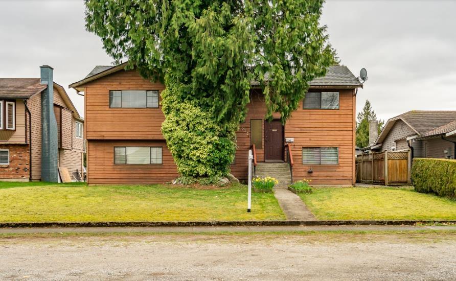 15512 100 Avenue Property Photo 1