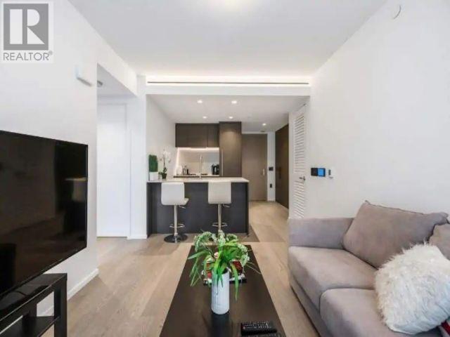 1504 1408 Robson Street Property Photo 6