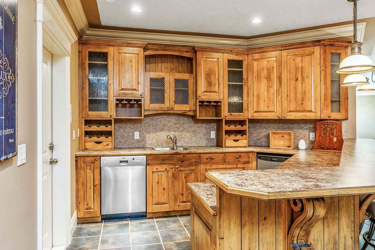 13356 26 Avenue Property Photo 30