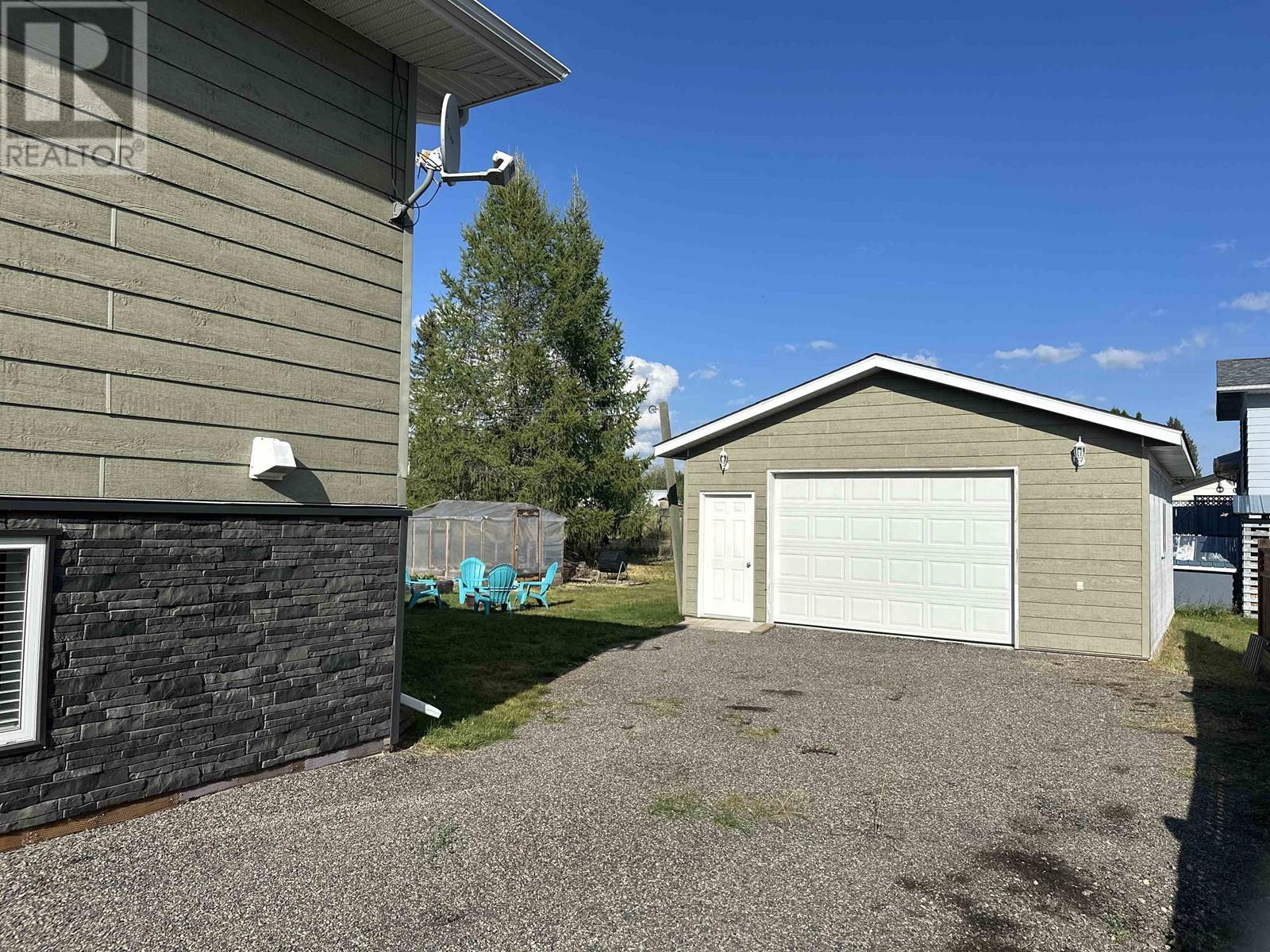 3424 Hospital Road Property Photo 6