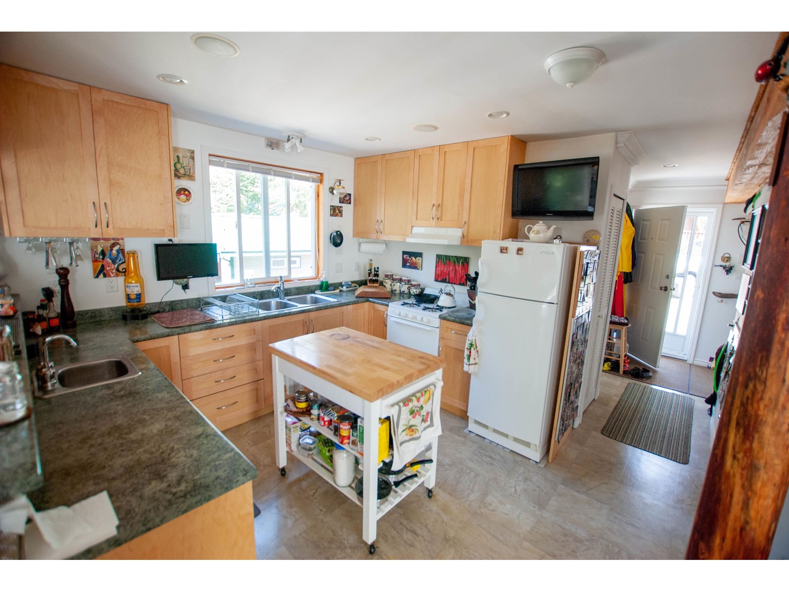 11 Lot 117-13660 Forest Service Road, Laidlaw Property Photo 3