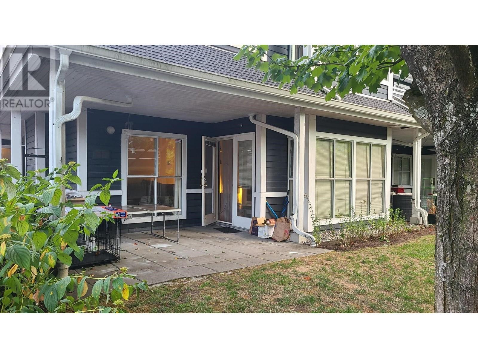116 2960 E 29TH AVENUE Property Photo 1