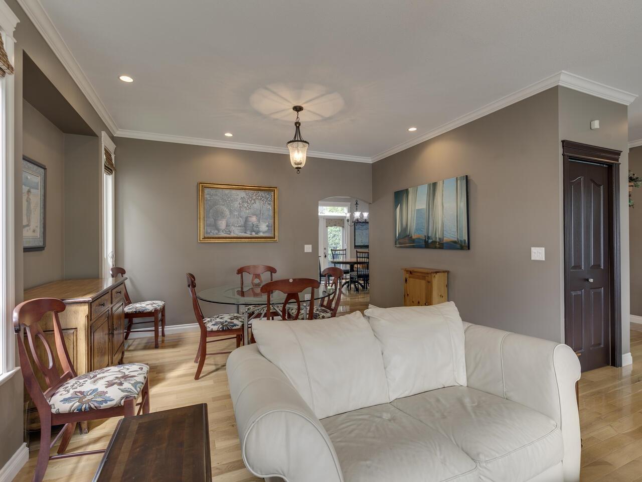 27 33925 Araki Court Property Photo 9