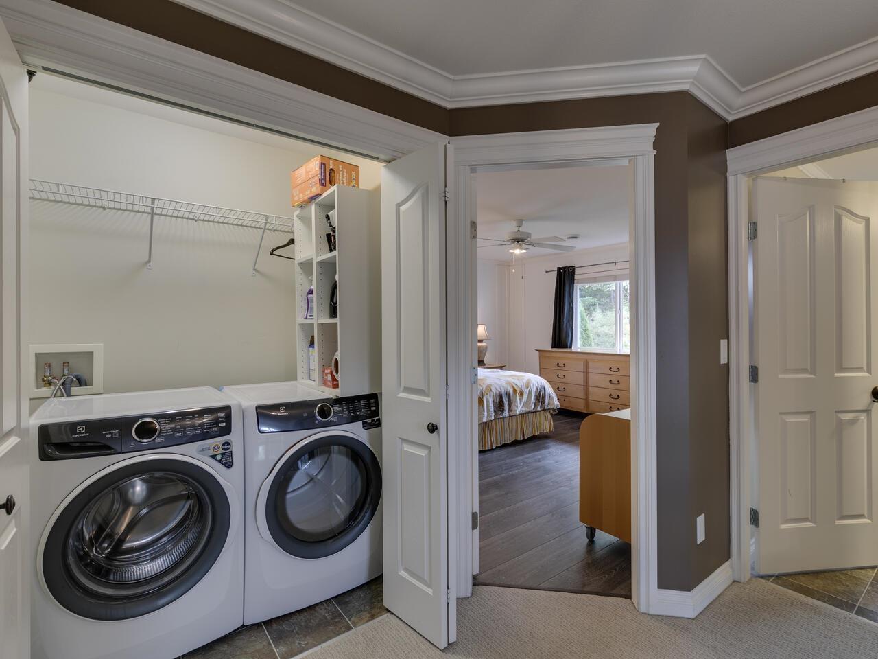27 33925 Araki Court Property Photo 32