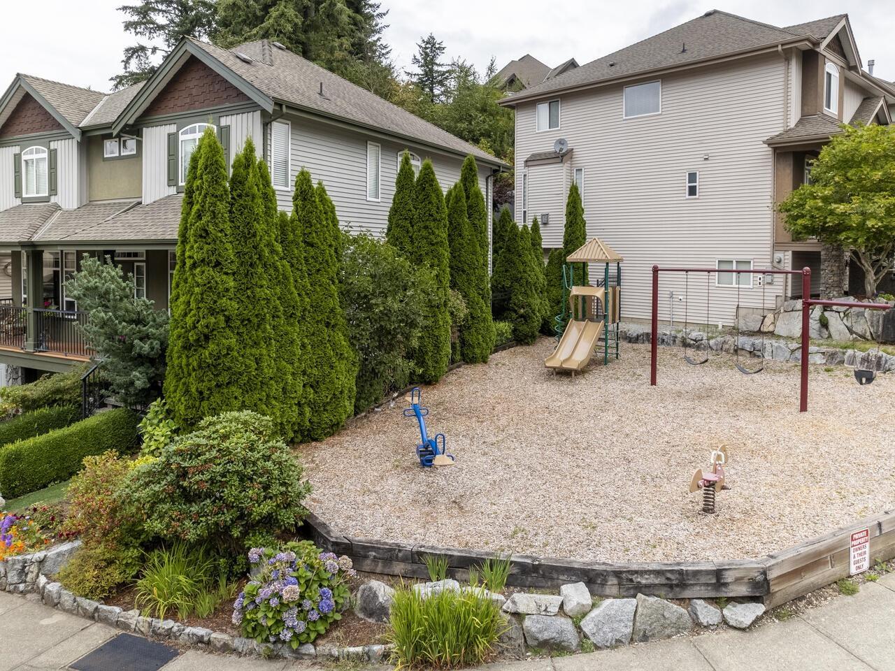 27 33925 Araki Court Property Photo 40