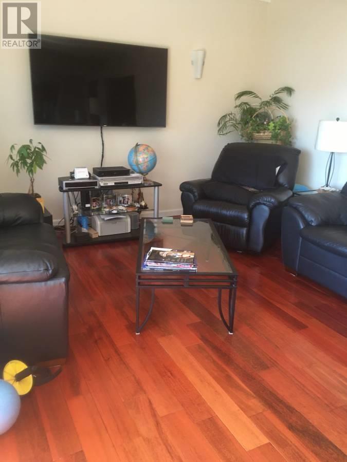 Garden-3707 Dollarton Highway Property Photo 4