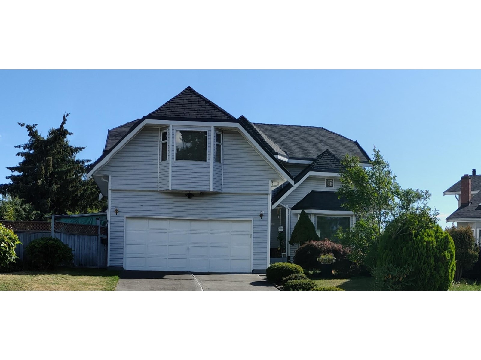 12978 96a Avenue Property Photo 2