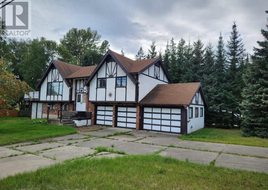 3931 Highland Drive Property Photo 1