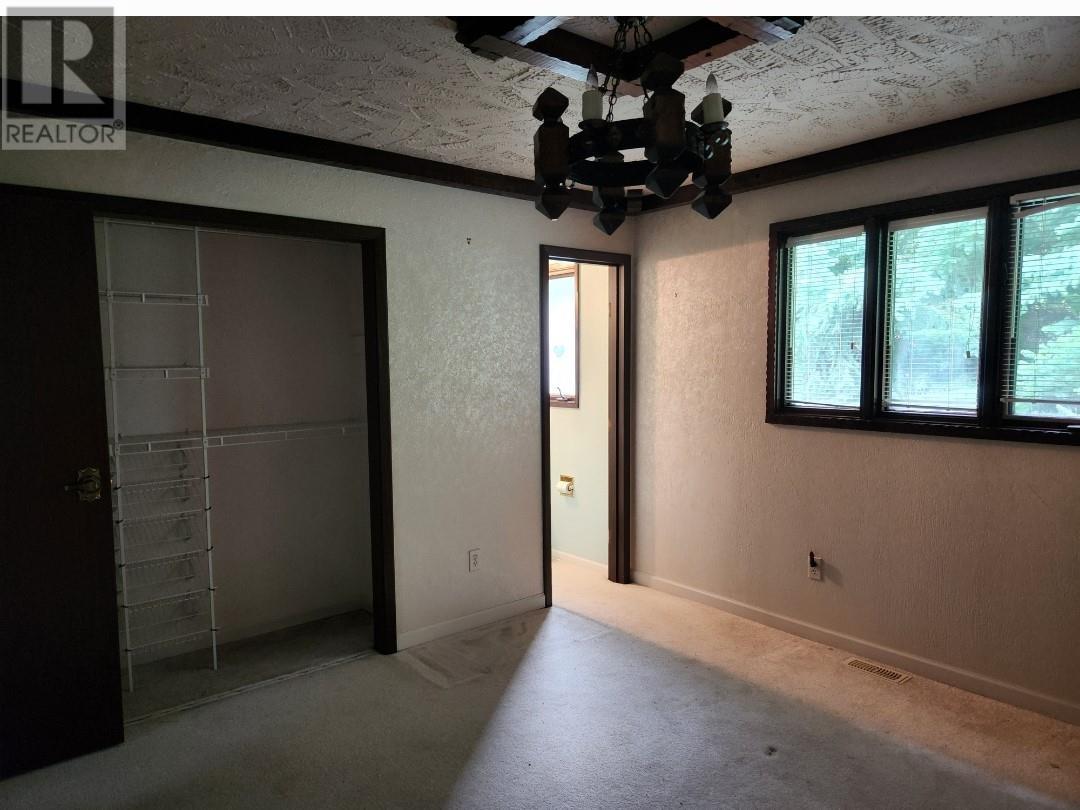 3931 Highland Drive Property Photo 7