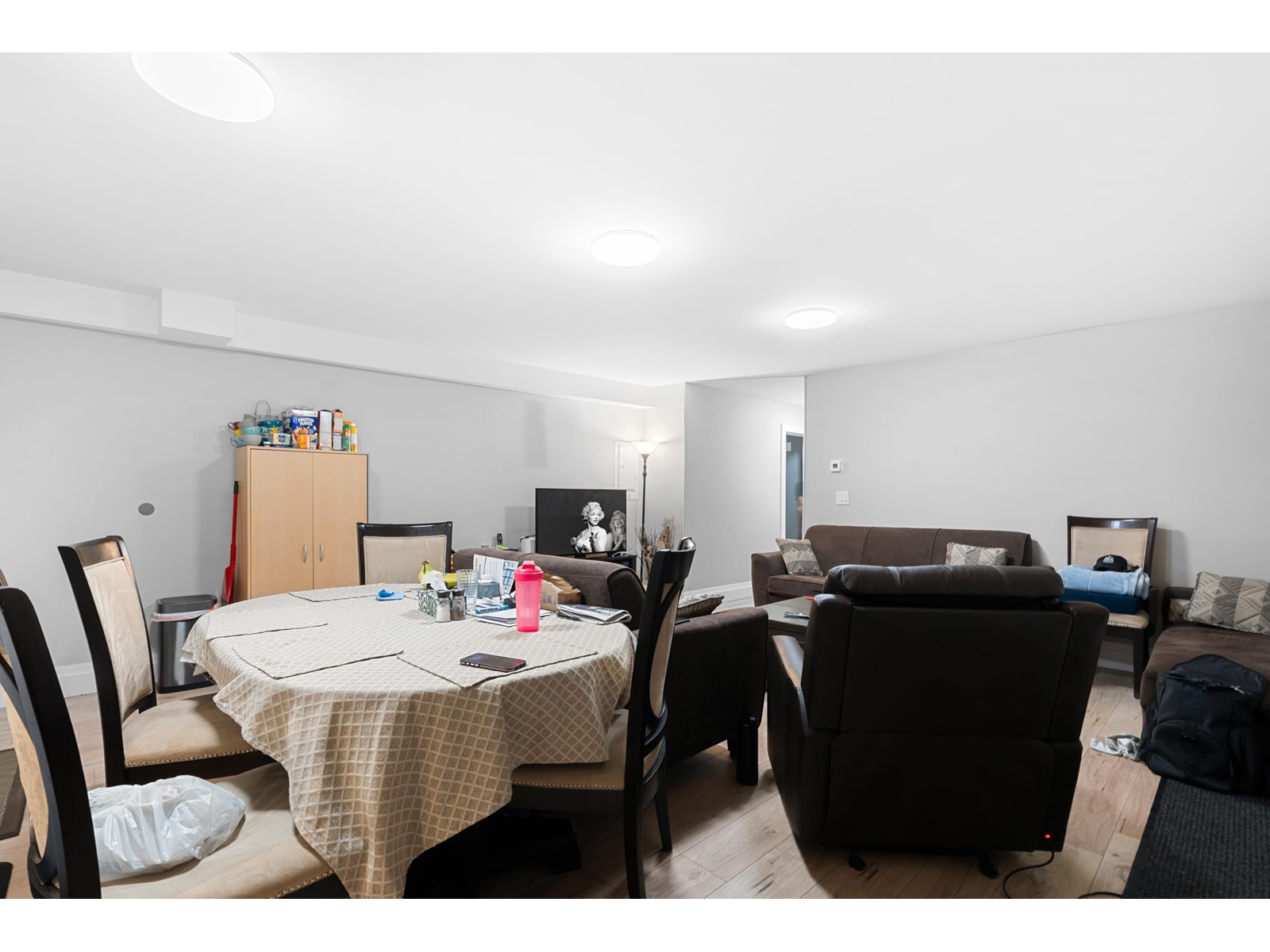 11586 84b Avenue Property Photo 40
