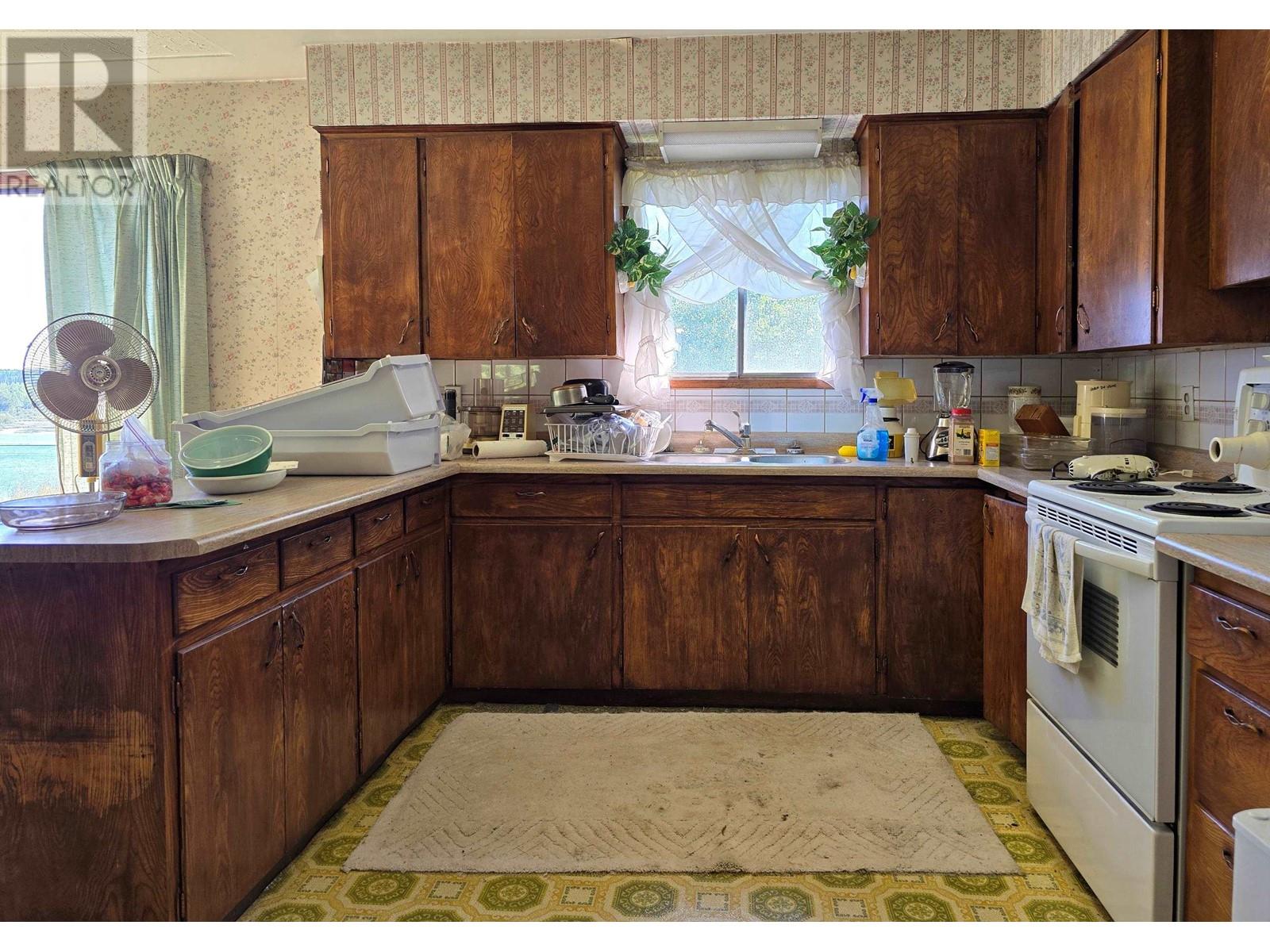 3989 Beaver Valley Road Property Photo 11