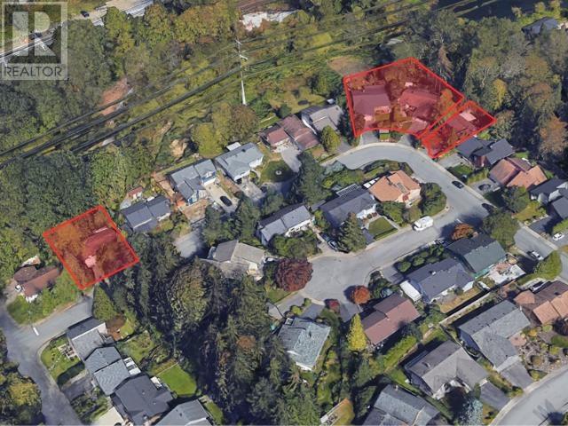 3227 PIER DRIVE Property Photo 1