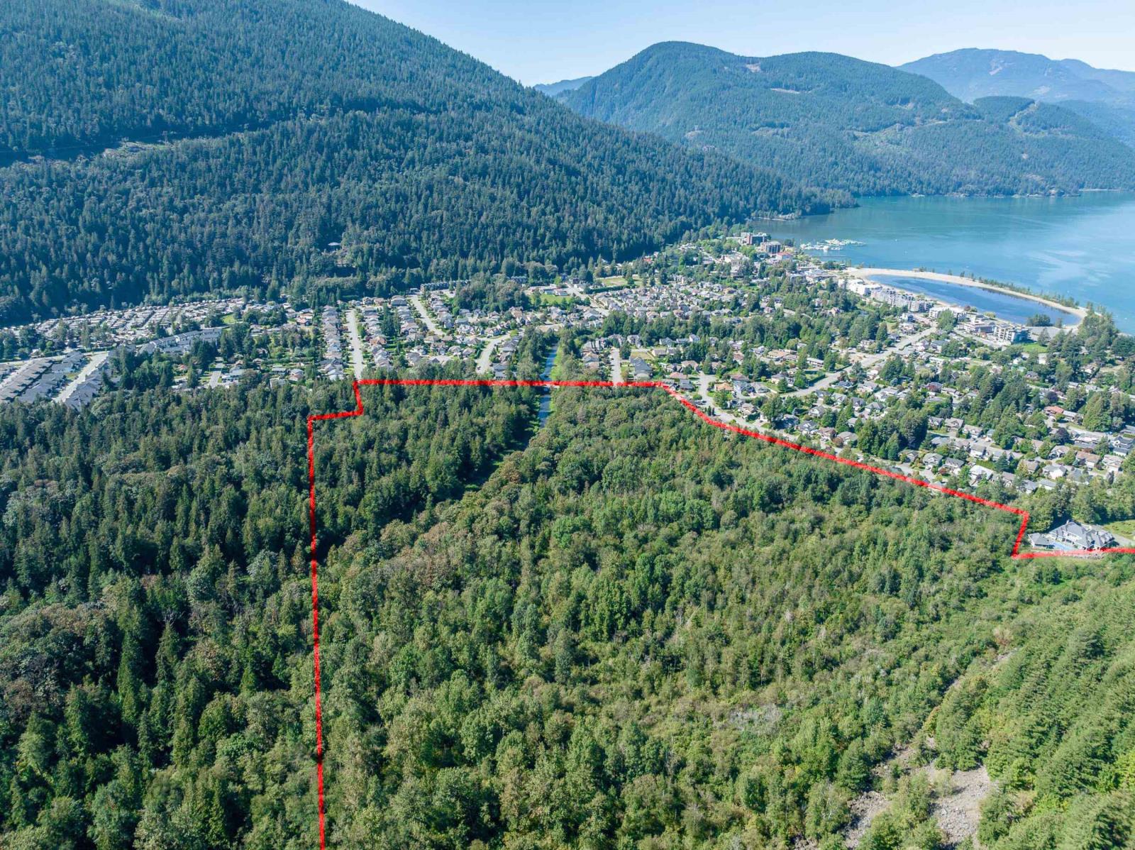 515 Mccombs Drive, Harrison Hot Springs Property Photo 8