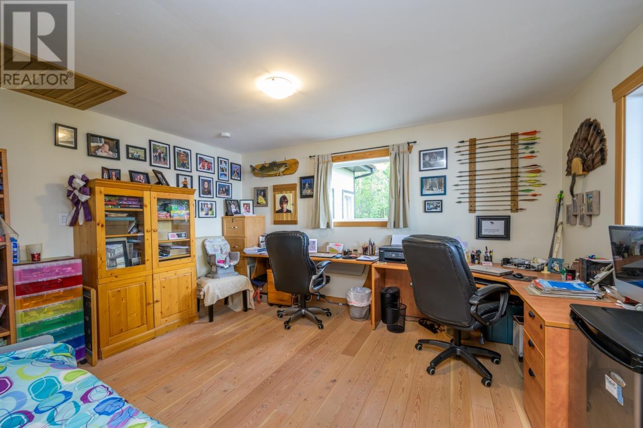 51795 Guest Road Property Photo 3