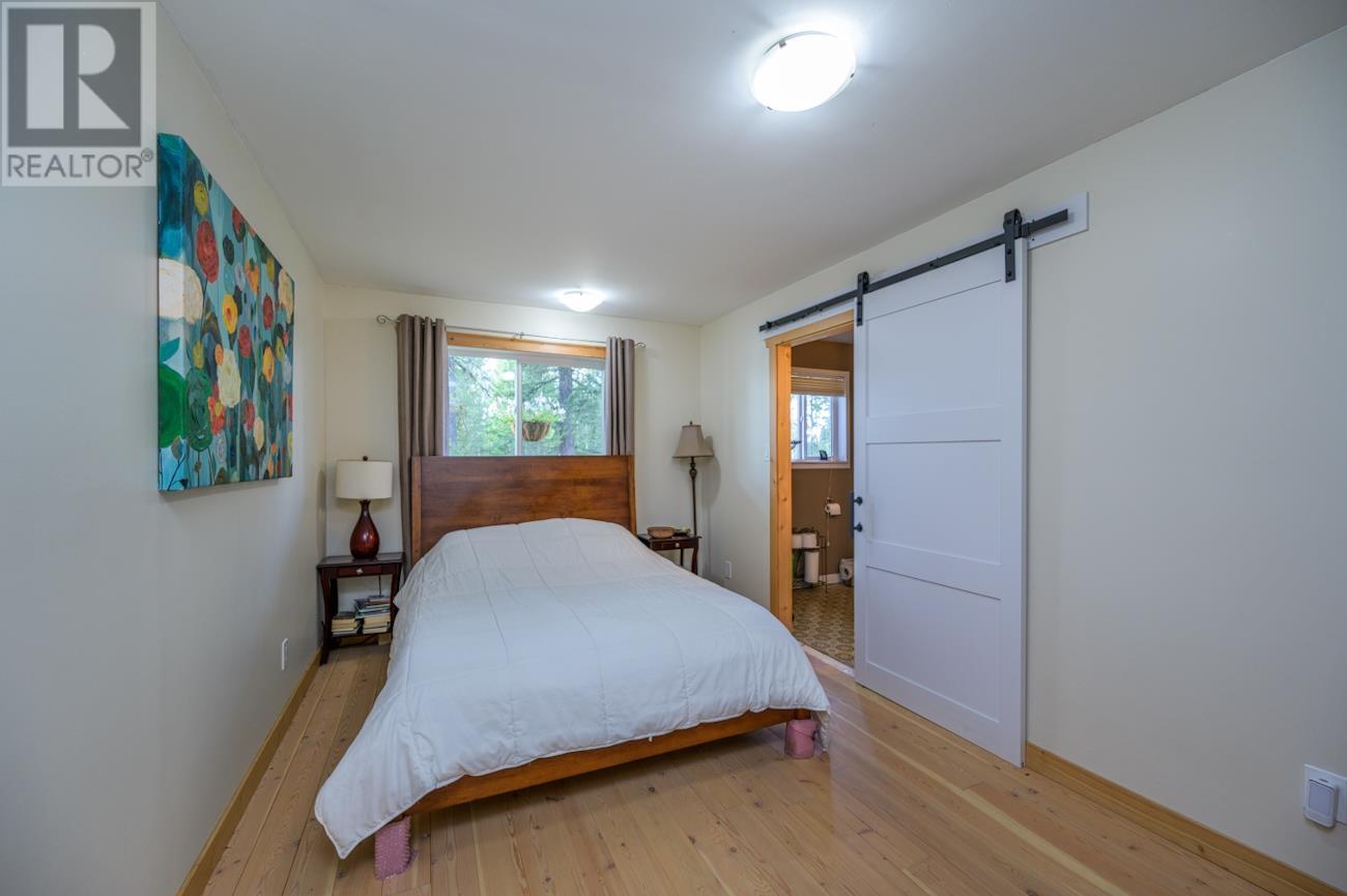 51795 Guest Road Property Photo 13
