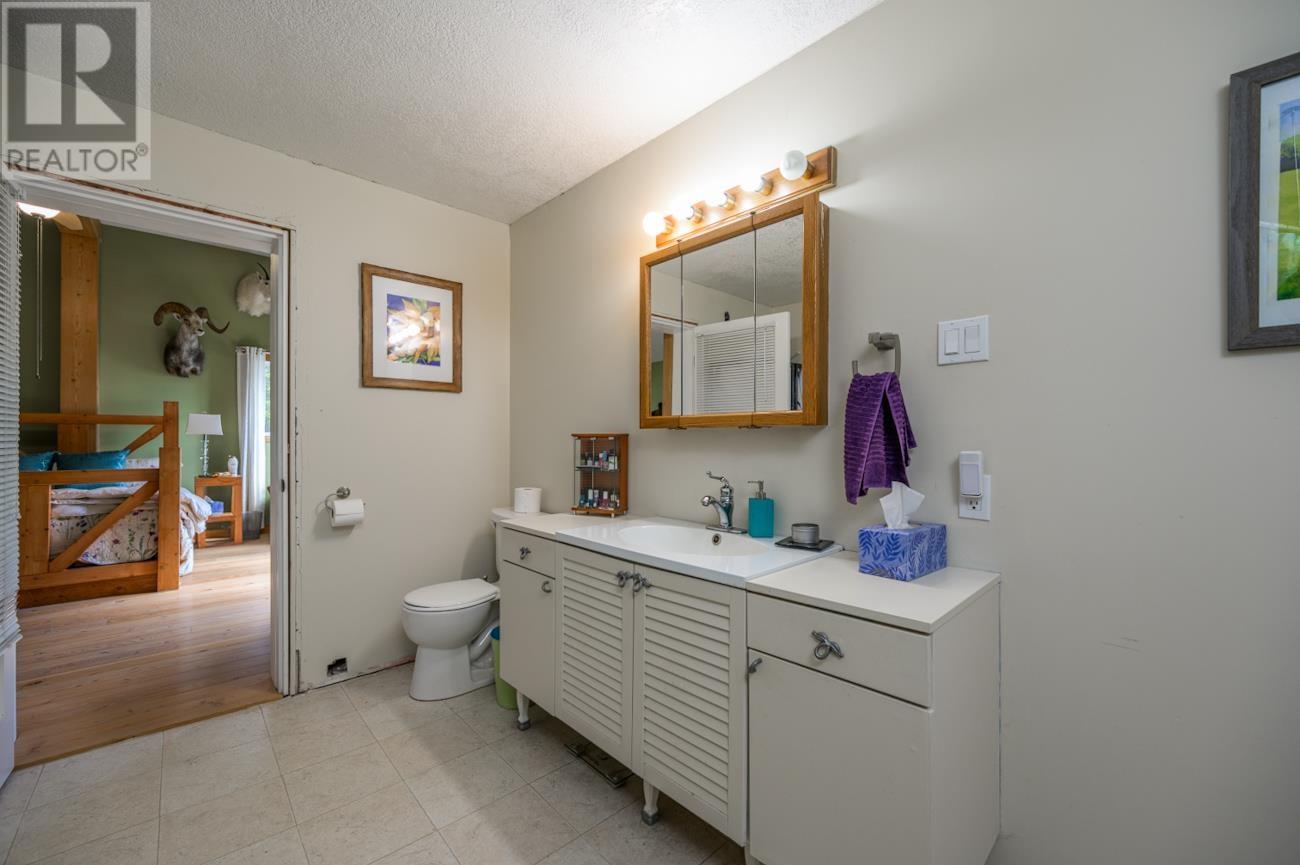 51795 Guest Road Property Photo 17