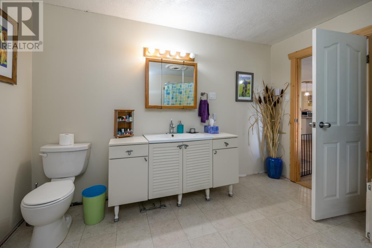51795 Guest Road Property Photo 18
