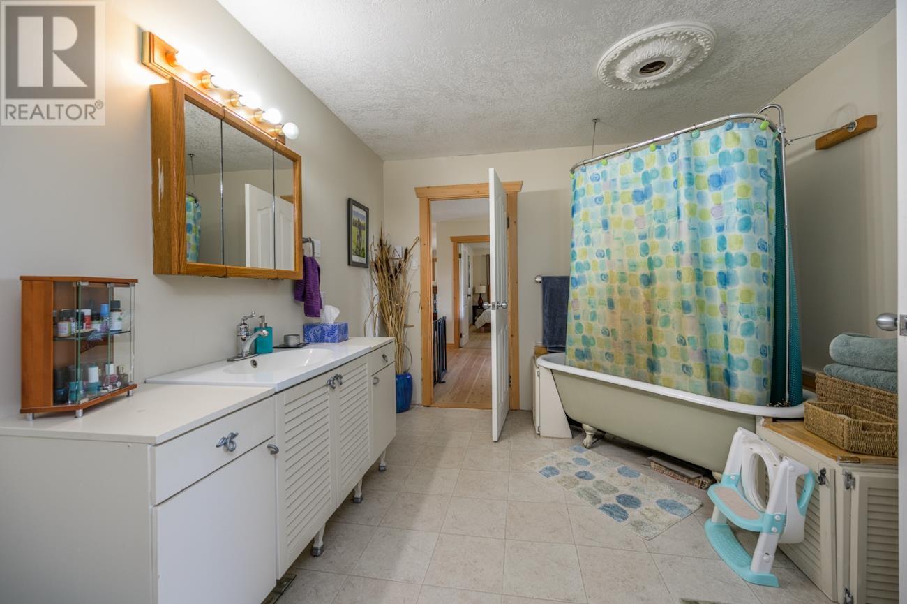 51795 Guest Road Property Photo 19