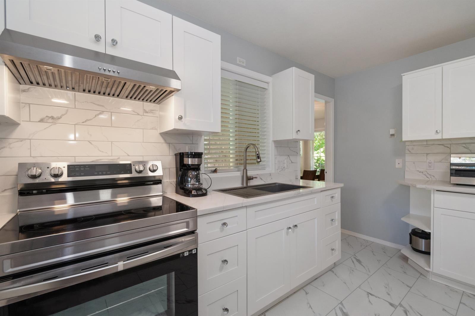 90 Robertson Crescent, Hope Property Photo 10