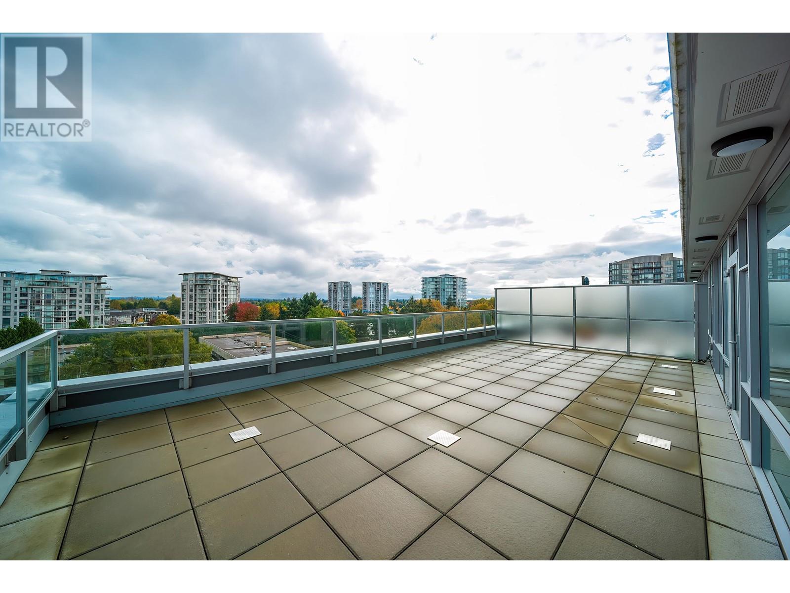1007 6833 BUSWELL STREET Property Photo 1