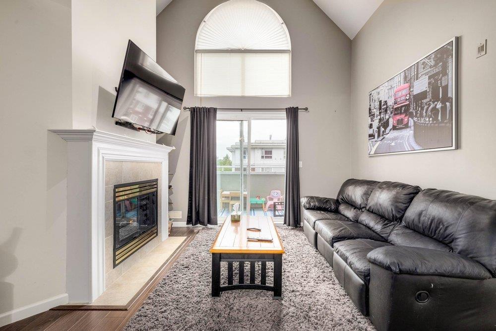 412 12125 75a Avenue Property Photo 4