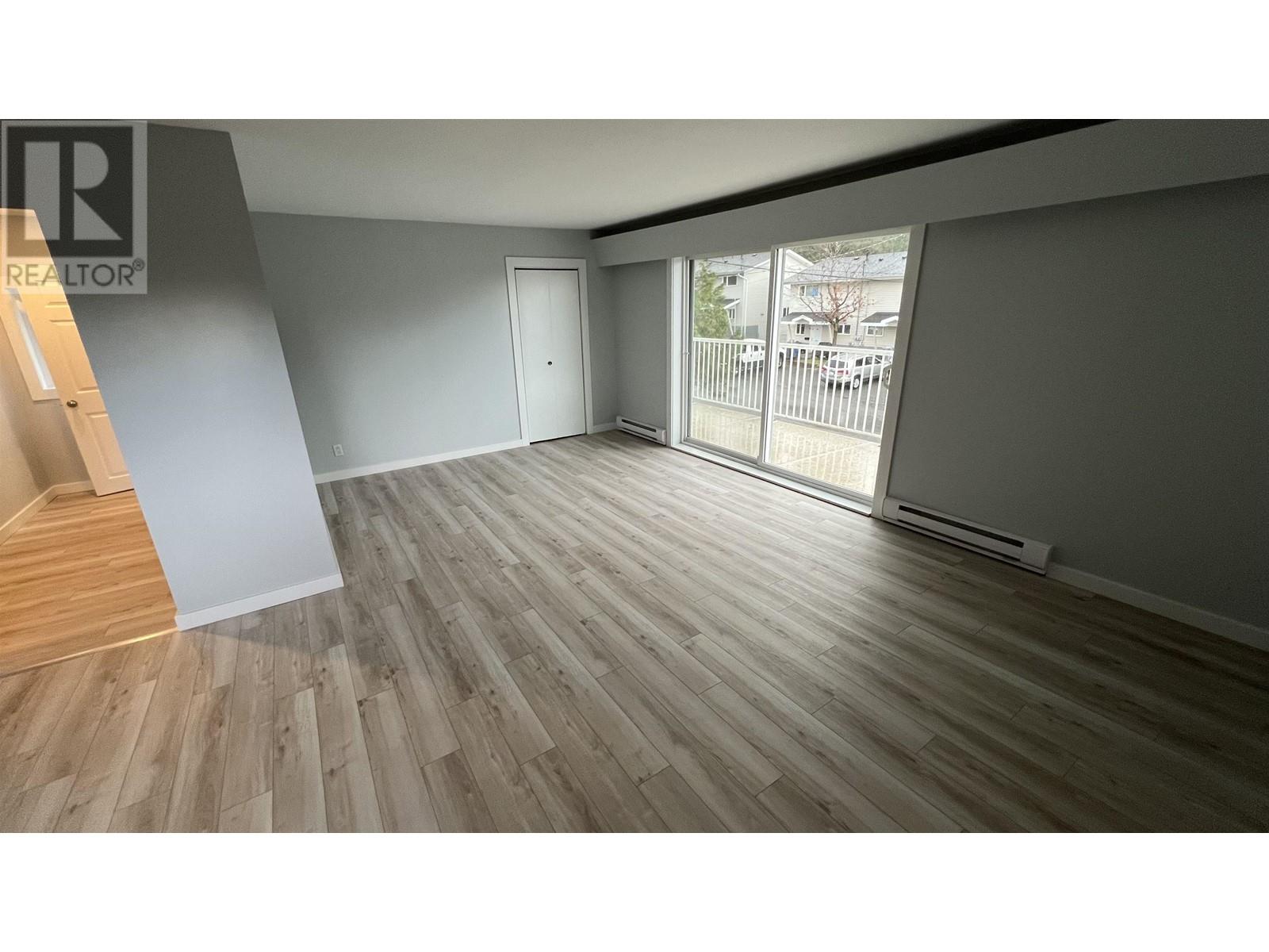 101 11th Street Property Photo 12