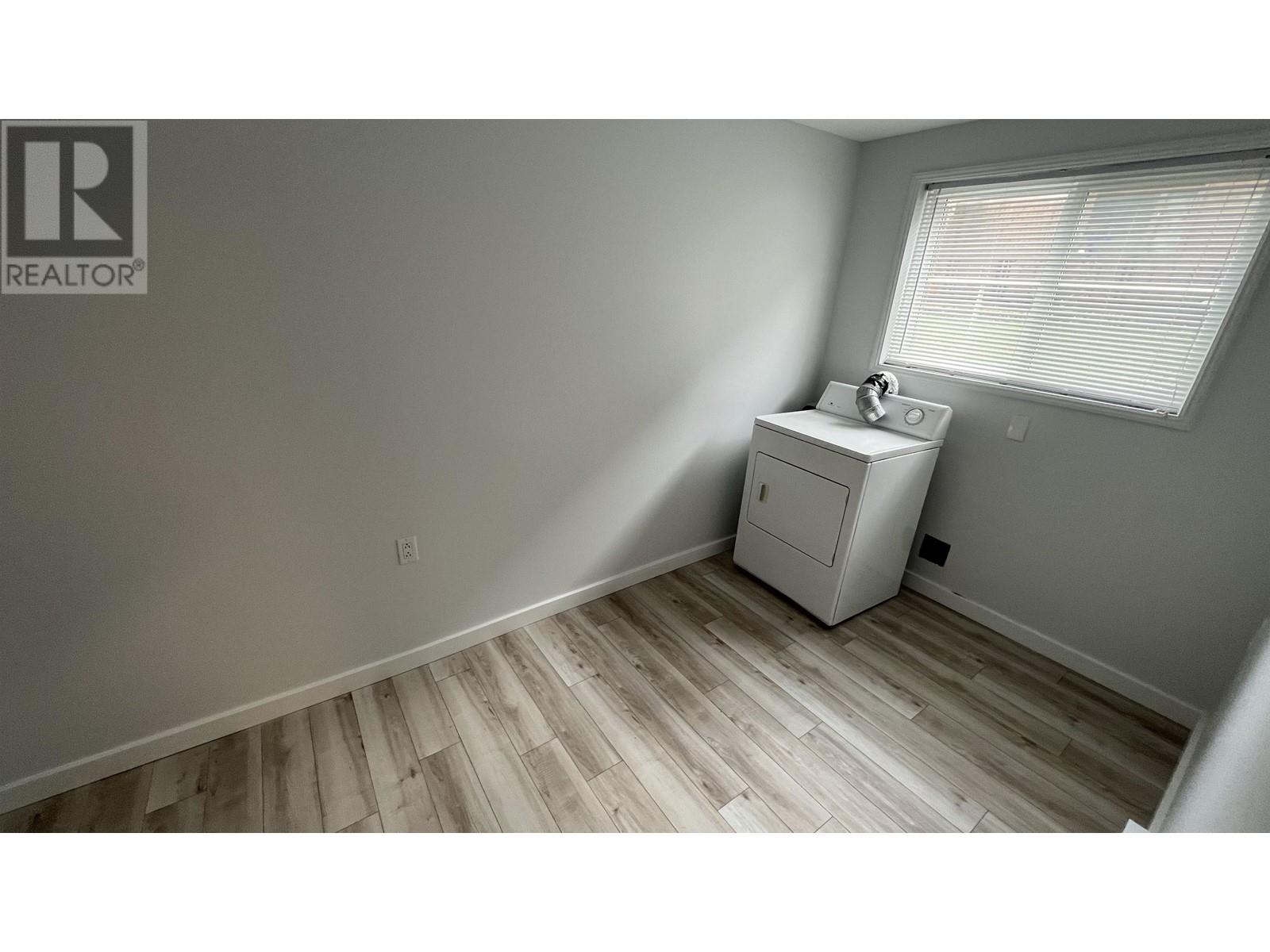 101 11th Street Property Photo 25