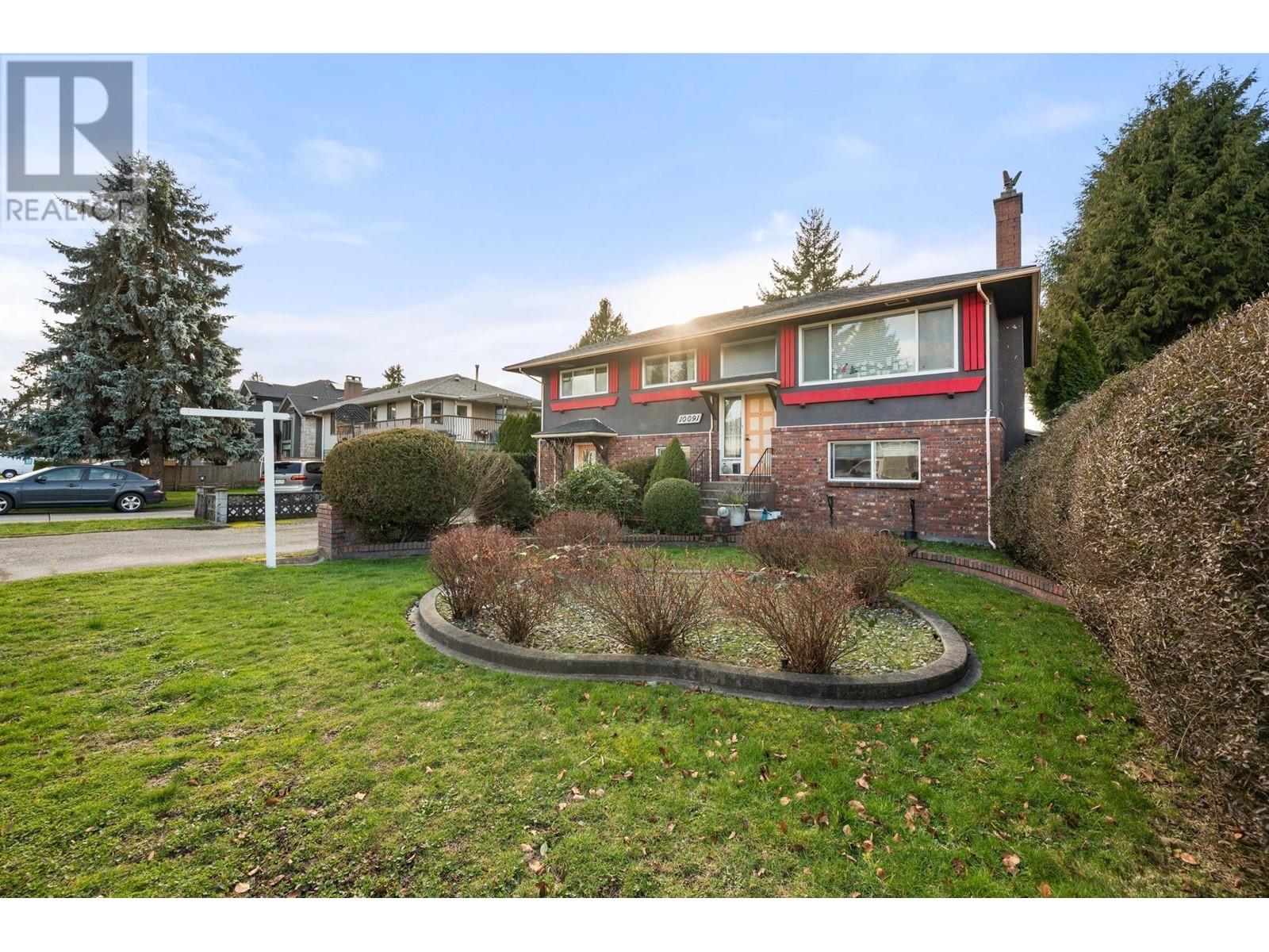 10091 Ainsworth Crescent Property Photo 12