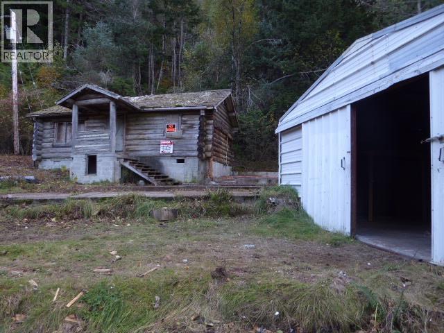 289 Mackenzie 20 Highway Property Photo 3