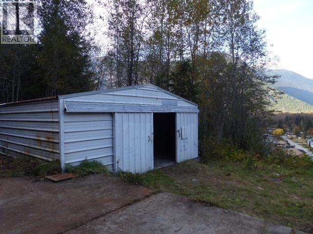 289 Mackenzie 20 Highway Property Photo 8