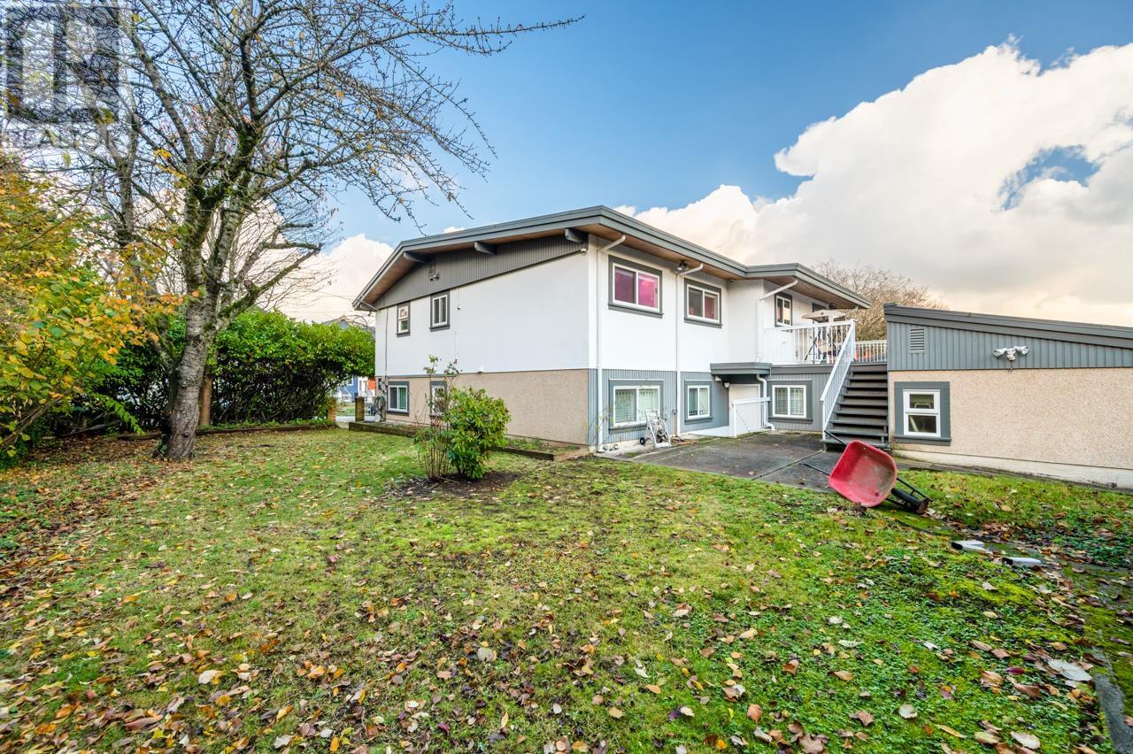 5905 Earles Street Property Photo 24