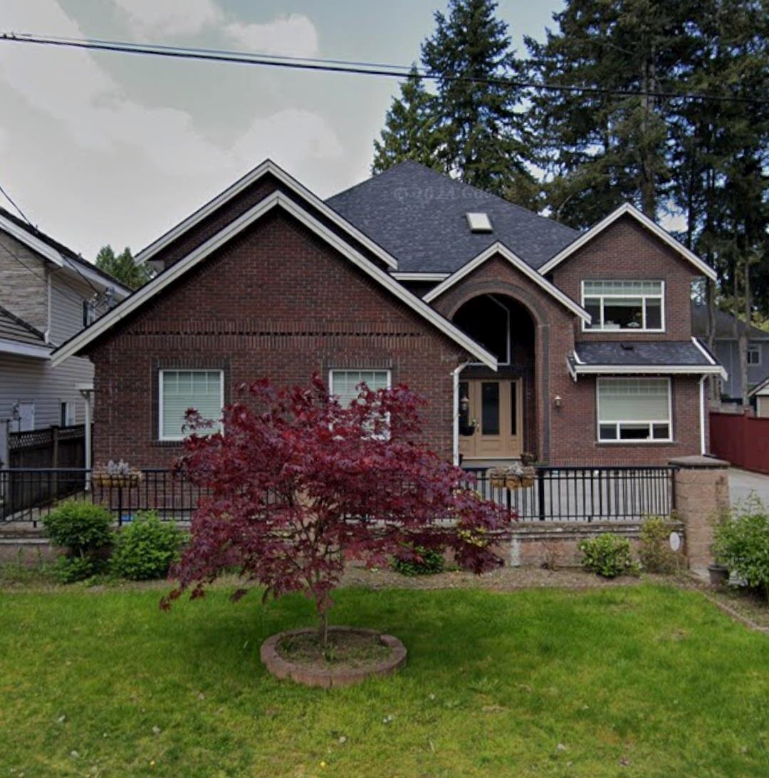 15119 91a Avenue Property Photo 2