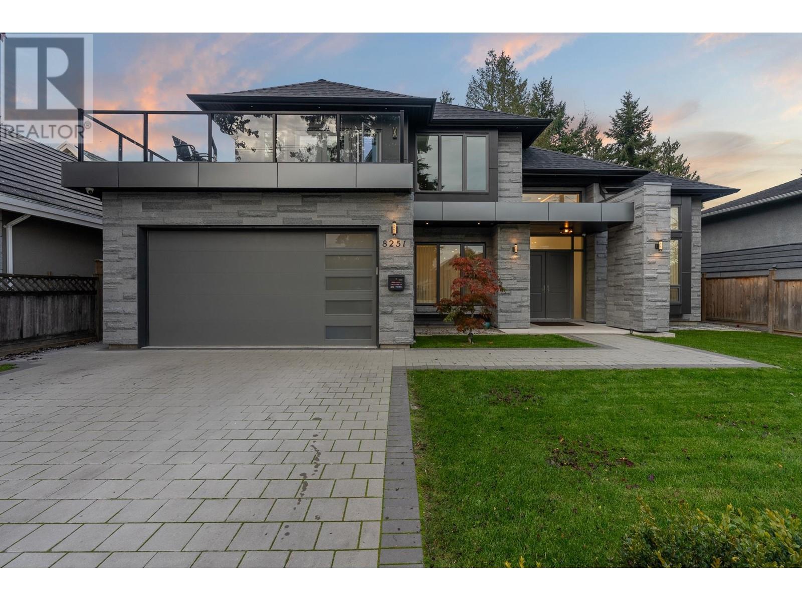 8251 LUCERNE ROAD Property Photo 1
