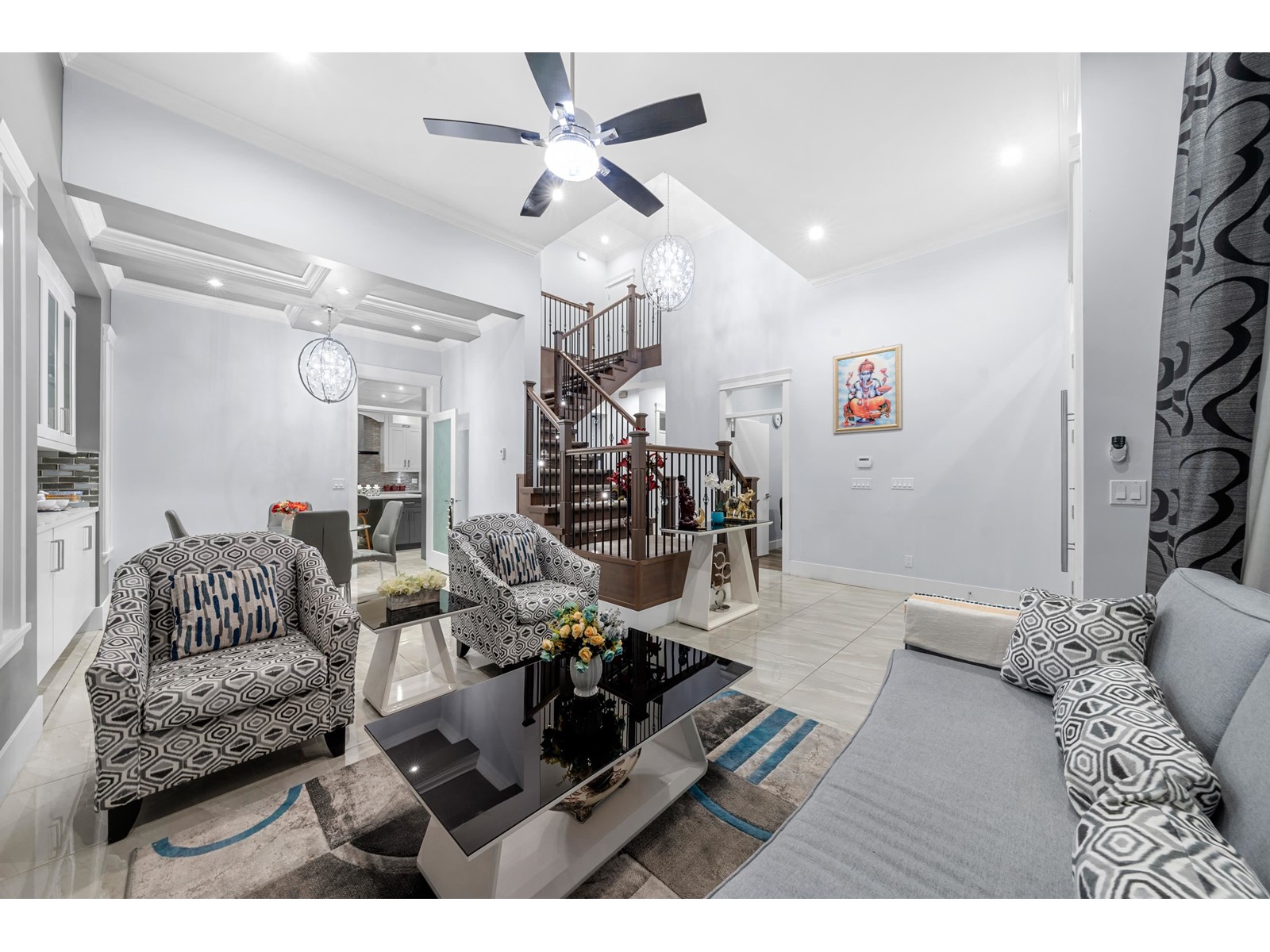 6637 121a Street Property Photo 5