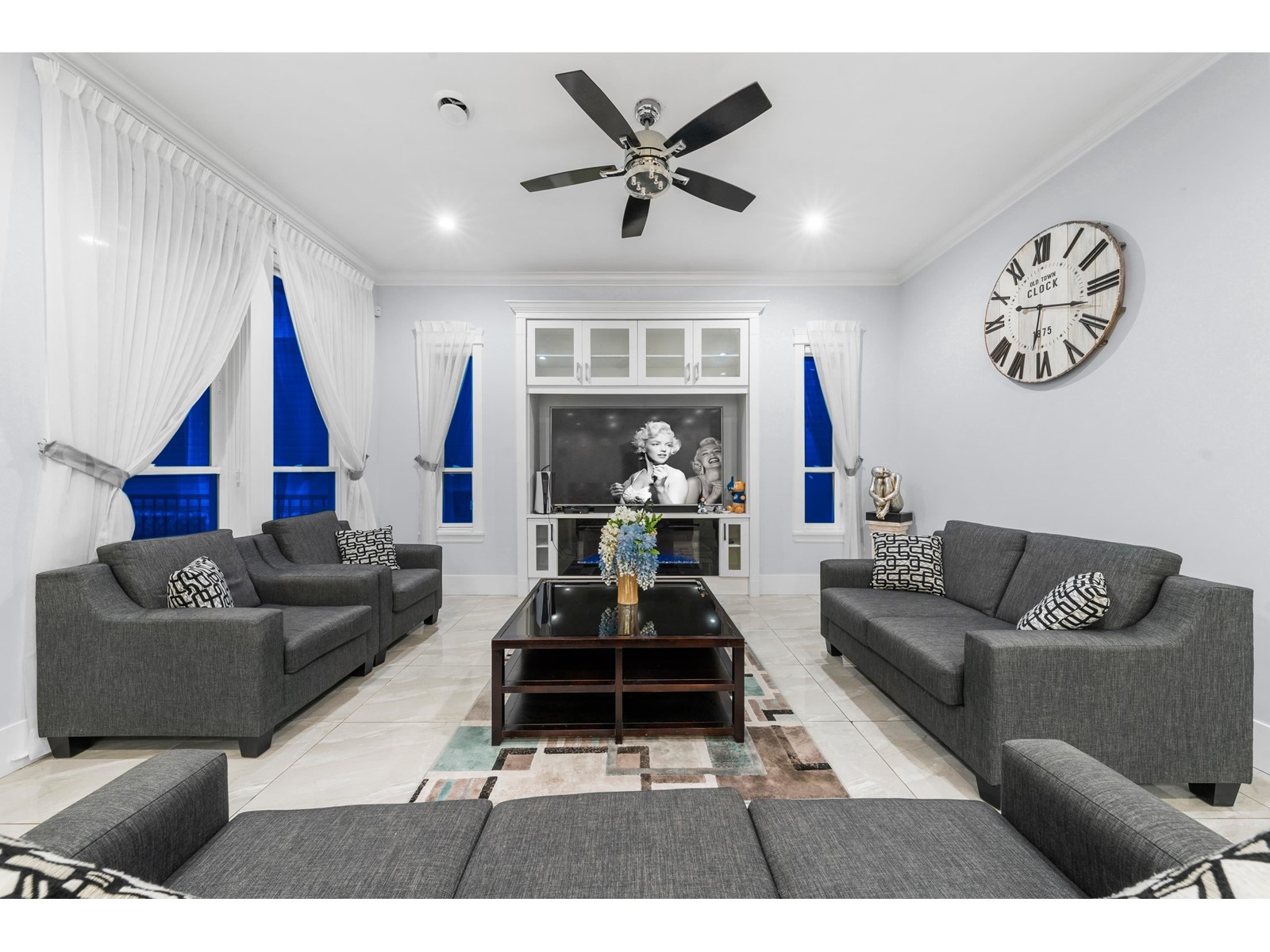 6637 121a Street Property Photo 9