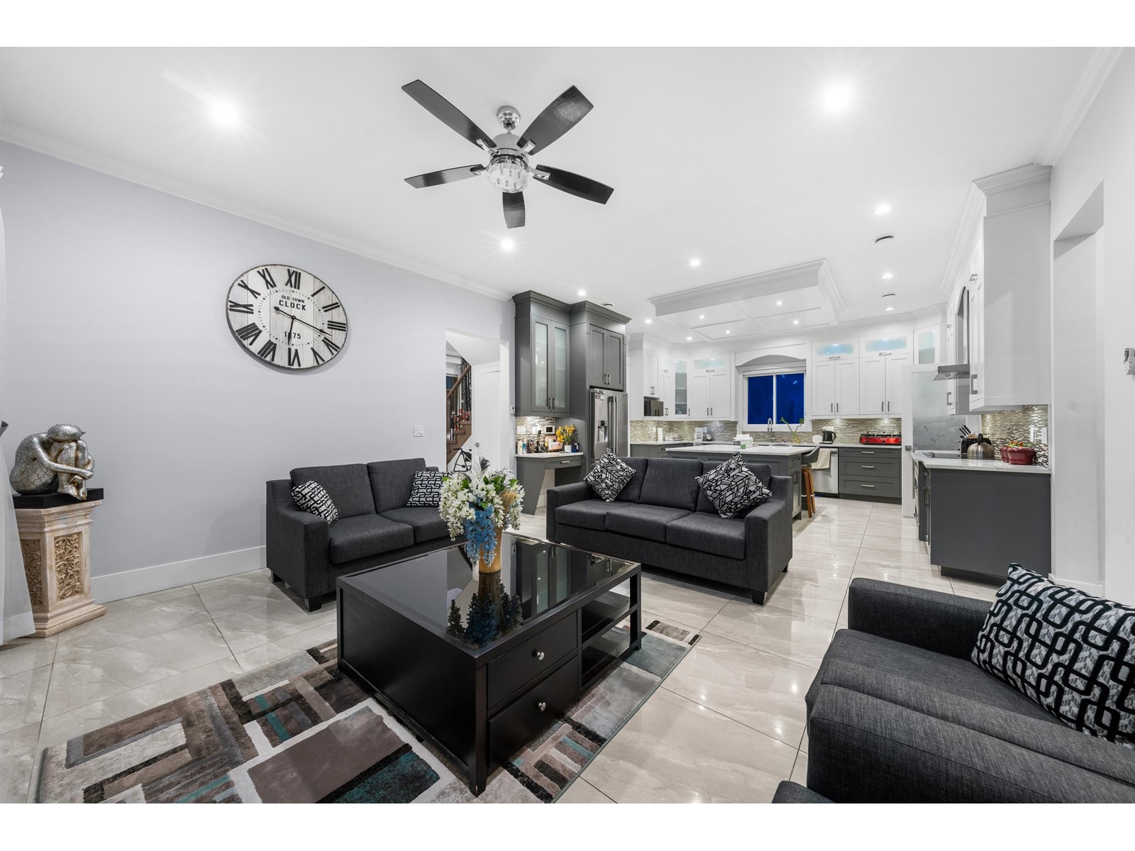 6637 121a Street Property Photo 10
