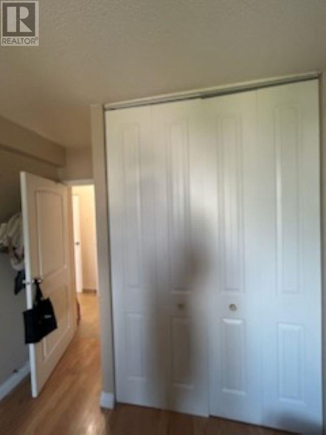 1003 1501 Queensway Street Property Photo 17