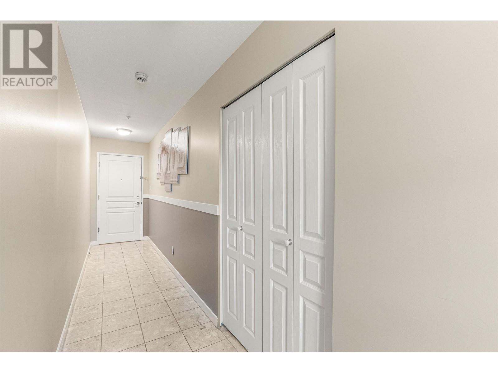 216 8220 Jones Road Property Photo 7