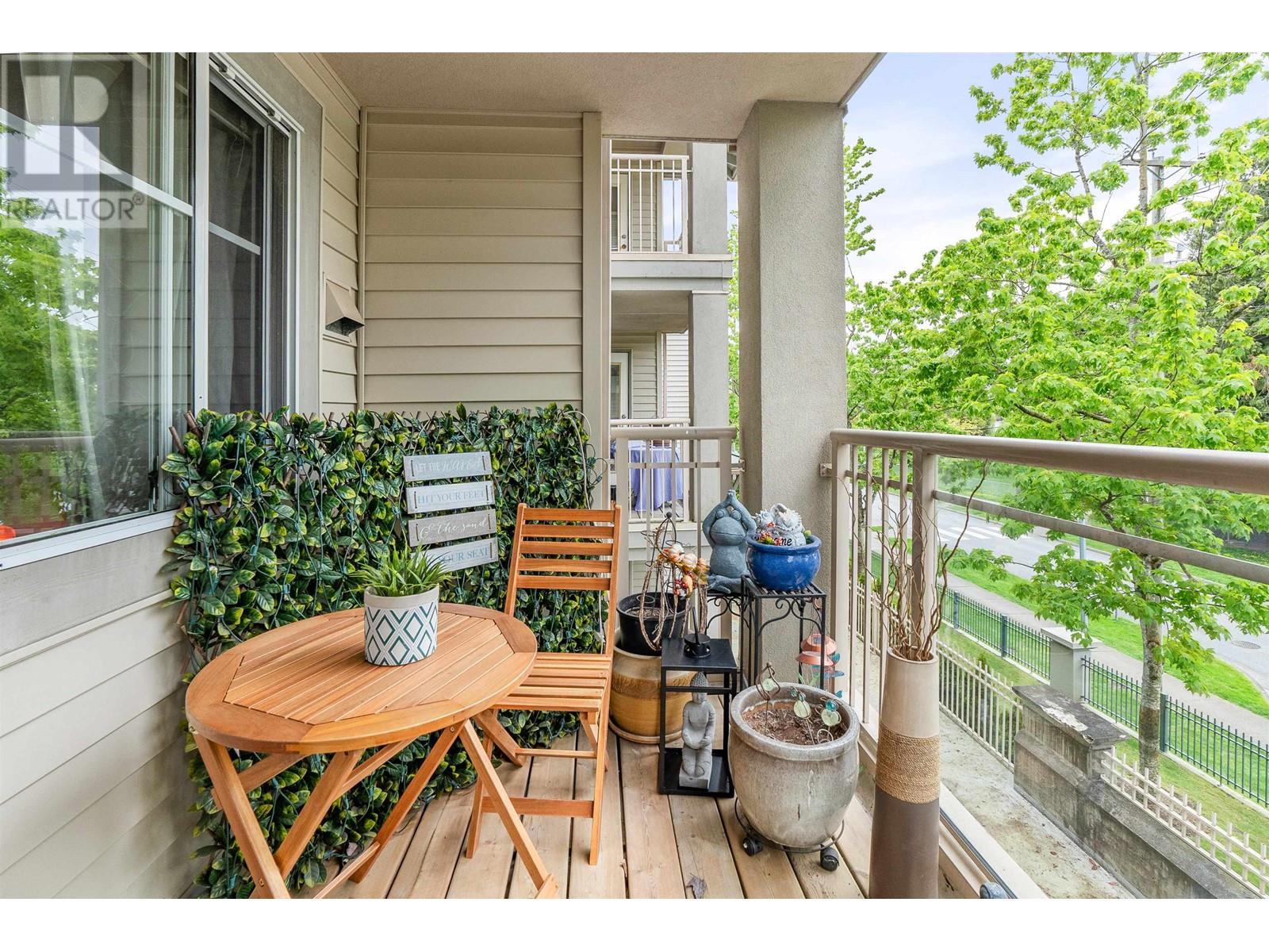 216 8220 Jones Road Property Photo 23